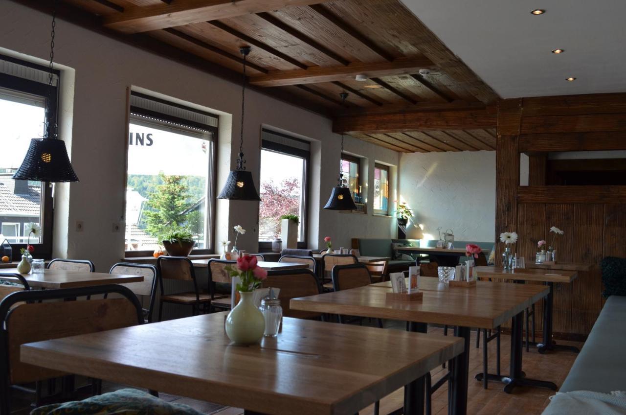 Hotel Suedhang Niedersfeld Ngoại thất bức ảnh
