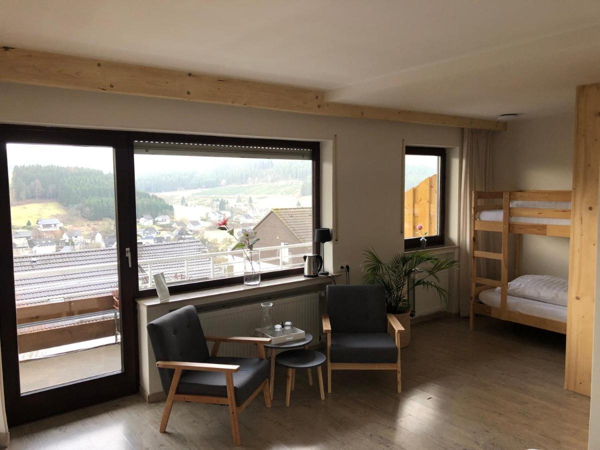Hotel Suedhang Niedersfeld Ngoại thất bức ảnh